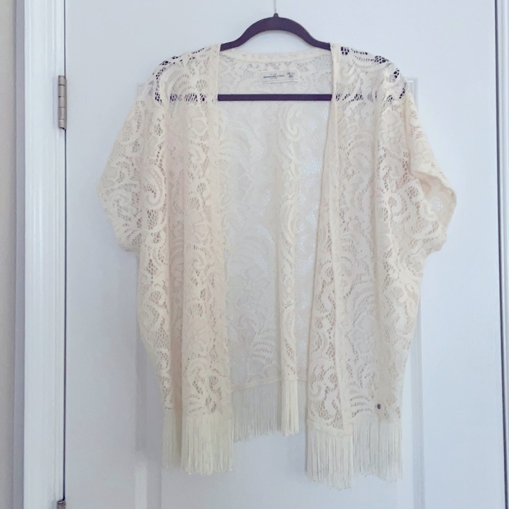 Abercrombie & Fitch lace kimono